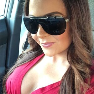 Meet your Posher, Brandy